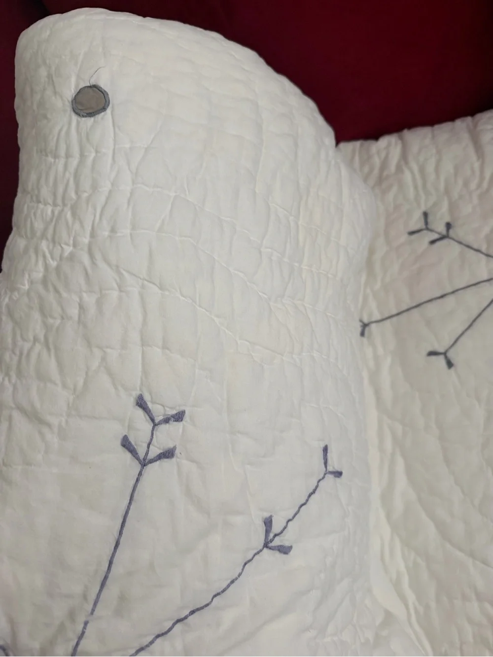Reversible White Snowflake Quilt Set Full Queen Bedding Bundle w/ Leaf Shams